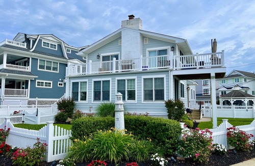 Avalon Condo | Avalon Bayside Condo With Pool - 4 Beds/2 Baths
