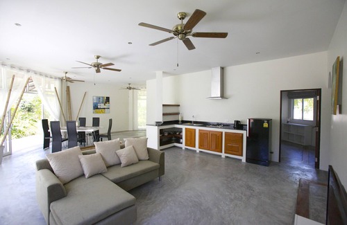 Ko Pha-ngan Villa | Avalon is a luxury villa in Koh Phangan