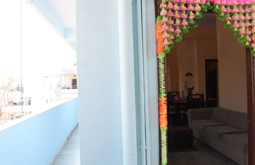 Begumpet Apartment | AVN303-Spacious 2bhk 2bathrooms AC Fully Furnished