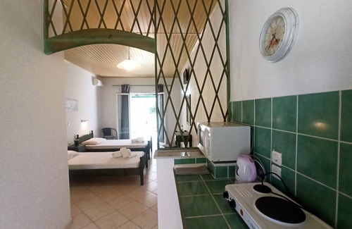 Kavos Apartment | Avonlea Garden Studio A2