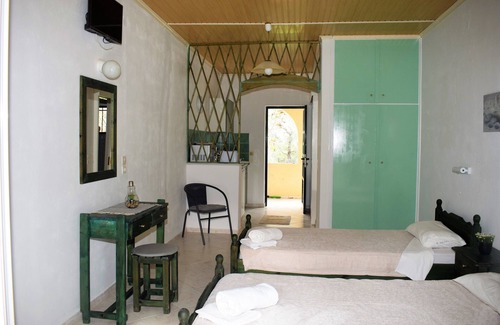 Kavos Apartment | Avonlea Garden Studio A2