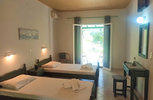 Kavos Apartment | Avonlea Garden Studio A2