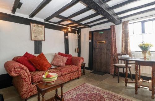 Tewkesbury House | Avonmede