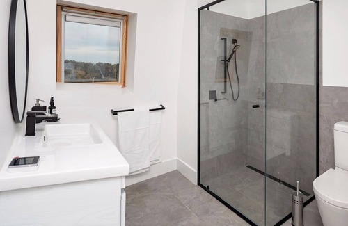 Avonside House | Avonside Alpine Estate 1 - Jindabyne