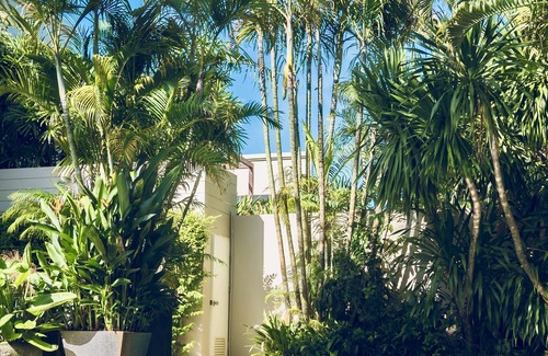 Cherngtalay Villa | Award winning luxury Phuket pool villa. Walk to the beach. Professionally run.