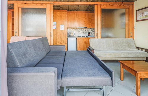Freixo de Espada a Cinta Apartment | Awesome apartment in Freixo de espada c