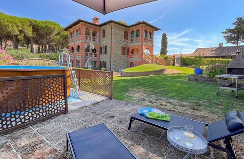 Castel Rigone Apartment | Awesome apartment in Castel Rigone