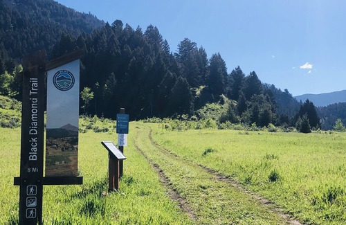 Big Sky Meadow Village Condo | Awesome Big Sky Meadow 1BD,1BTH+loft condo Inquire for weekly, monthly rates