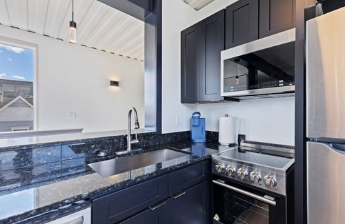 Babe Denny Apartment | Awesome Custom Built Home. Perfect Indy Location!