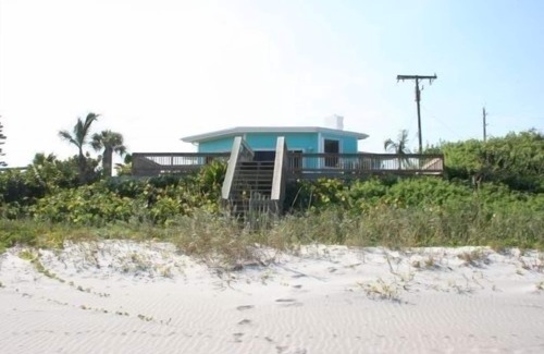 Crescent Beach House | Awesome direct ocean beach house!