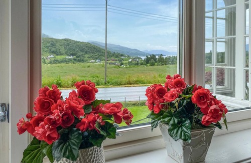 Aheim House | Awesome home in åheim with WiFi