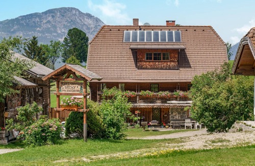 Gossenberg House | Awesome home in Aich with WiFi