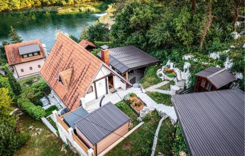 Duga Resa House | Awesome Home In Donji Zvecaj With Sauna