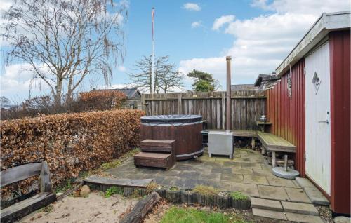 Fredericia House | Awesome Home In Fredericia With Kitchen