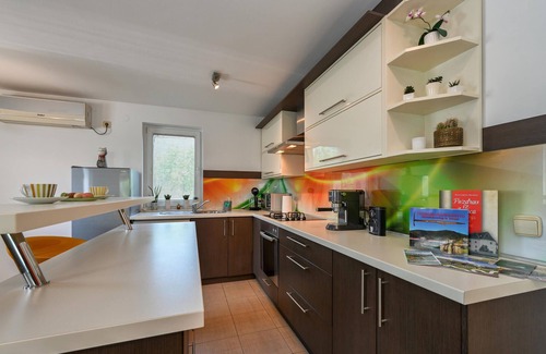 Ivanec House | Awesome home in Ivanec with Wi-Fi