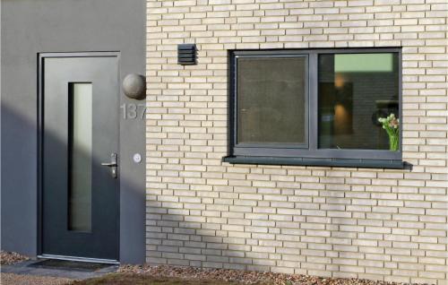 Lembruch House | Awesome Home In Lembruchdümmer See