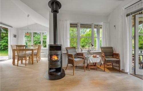 Beder Malling House | Awesome Home In Malling With Wifi