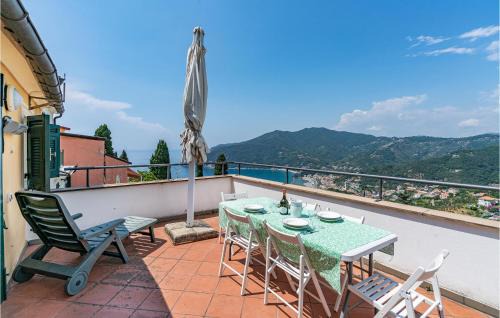 Moneglia House | Awesome Home In Moneglia With Kitchen
