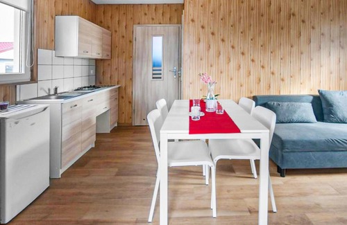 Sarbinowo House | Awesome home in Sarbinowo