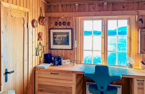 Stangvik House | Awesome home in Stangvik with WiFi