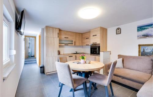 Zasadbreg House | Awesome Home In Zasadbreg