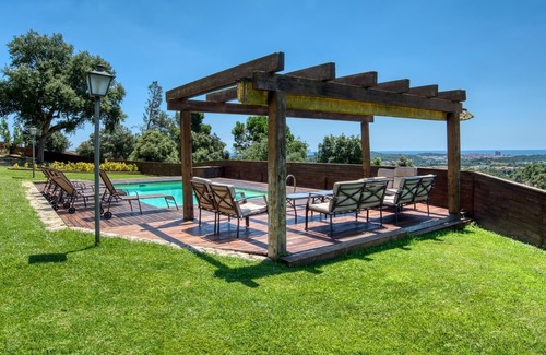 Vall-Llobrega Villa | AWESOME HOUSE IN VALL-LLOBREGA WITH SWIMMING POOL