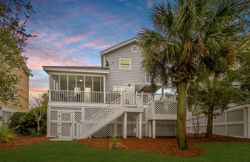 Pelican Bay House | Awesome Wild Dunes Home -Just Steps to the Beach - Free WiFi