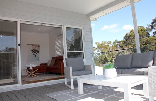 Culburra Beach Villa | Ayada villa at Culburra Beach - Pet friendly and 1 min to Beach!