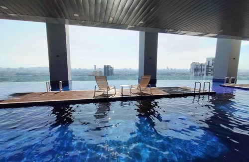 Petaling Jaya Condo | Azure at Paradigm