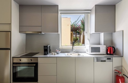 Nopigia Hotel | Azure Beach