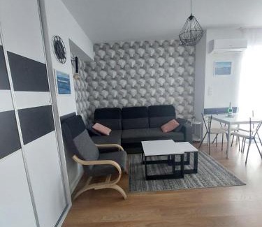 Kolobrzeg Apartment | Azure Premium Residence BASEN ZEWNĘTRZNY z leżakami, JACUZZI