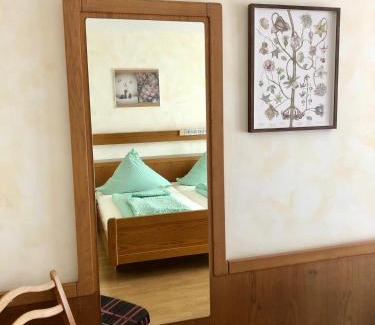 Baiersbronn Bed & Breakfast | B&B Apart Hotel Goldener Hahn - nahe an Gartenschau Tal X