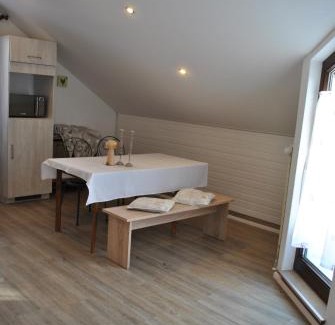 Baiersbronn Bed & Breakfast | B&B Apart Hotel Goldener Hahn - nahe an Gartenschau Tal X