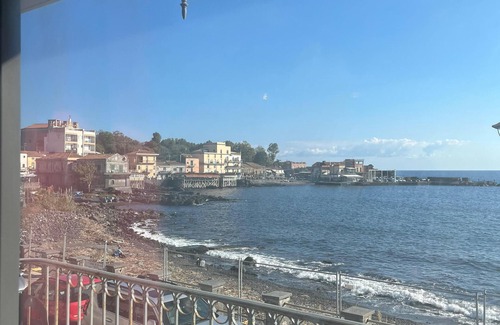 Capo Mulini Apartment | B&B Capomulini