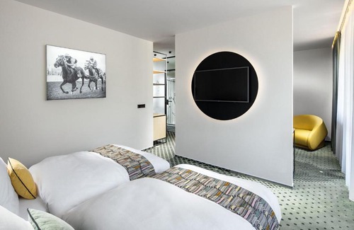 Velka Chuchle Hotel | B&B Chuchle Arena Praha