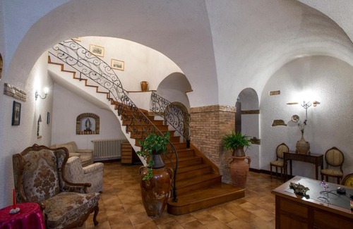 Atri Bed & Breakfast | B&B Don Aurelio