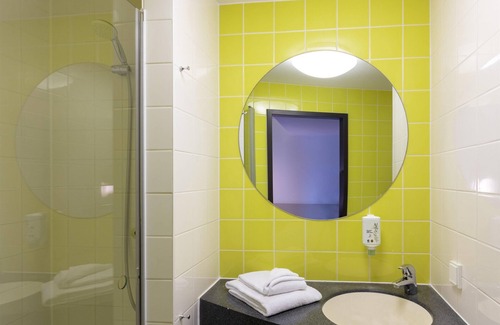Oberhausen Hotel | B&B Hotel Oberhausen am Centro