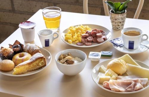 Pomezia Hotel | B&B HOTEL Pomezia Cortese