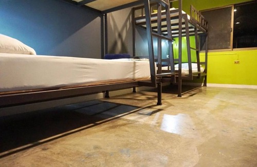 Downtown Krabi Hotel | B&B House & Hostel