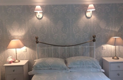 Castelnaud-la-Chapelle Bed & Breakfast | B&B in a quiet location near to Domme.