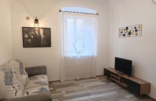 L'Aquila Apartment | B&B Interno SG