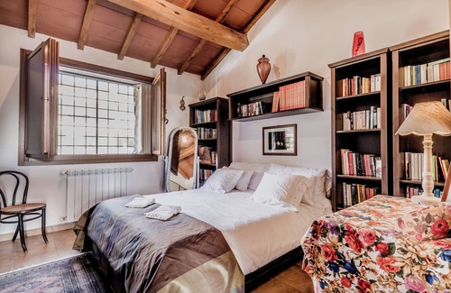 Riano Bed & Breakfast | B&B La Candelora on the outskirts of Rome. Swimming pool, reception, relaxation, nature