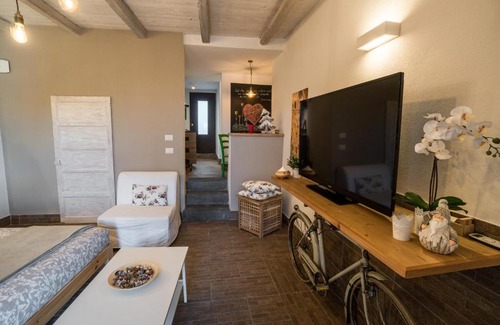 Aci Bonaccorsi Apartment | B&B La Casetta