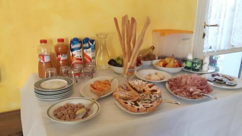 Maiolo Bed & Breakfast | B&B Le Due Rocche