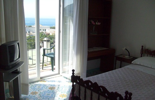 Casamicciola Terme Hotel | B&B Luna di Miele