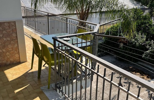 Torre del Greco Apartment | B&B PERNA PANORAMIC ROOMS SORRENTO