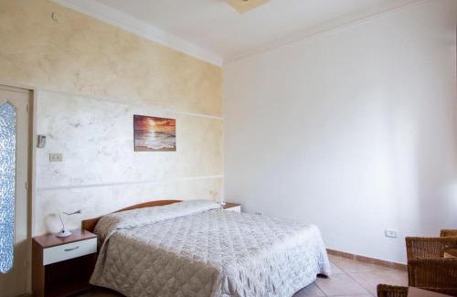 Trani Bed & Breakfast | B&B "Posta di Colonna"