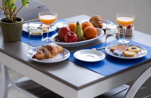 Bisceglie Bed & Breakfast | B&B TORRE AZUL FRONTEMARE - Bisceglie