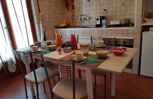 Monsummano Terme Bed & Breakfast | B&B Via della Grotta