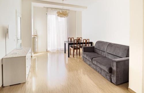 Buon Pastore-Sant'Agnese-San Damaso Apartment | B&B Wiligelmo INTERO APPARTAMENTO con colazione inclusa
